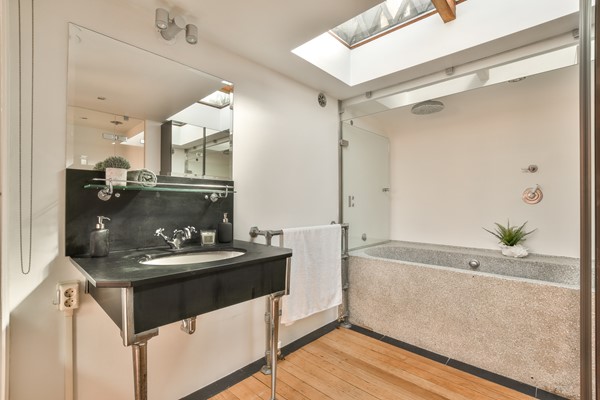 Medium property photo - Keizersgracht 804E, 1017 ED Amsterdam